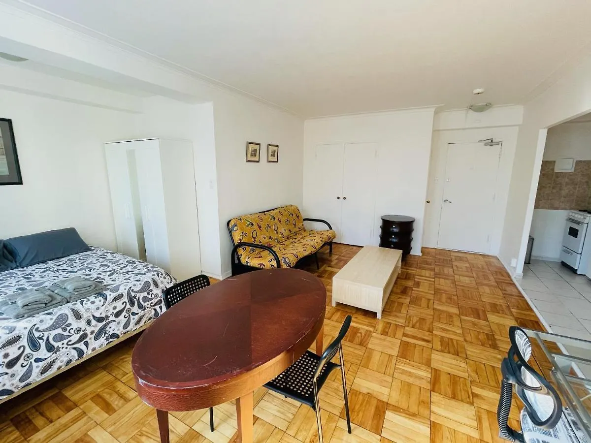 Stylish Montreal Apartment: Comfortable Stay In The Golden Square Mile