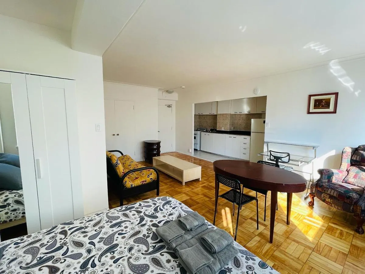 Stylish Montreal Apartment: Comfortable Stay In The Golden Square Mile 0*,  Canada